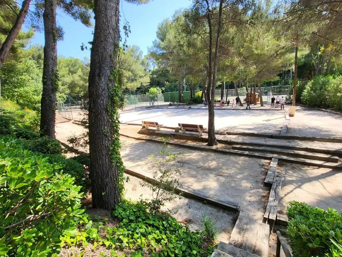 Appartement T2 + Coin Nuit, Parking, Piscine/Tennis, A 200M Plages/Commerces - Fr-1-316-323 Six-Fours-les-Plages