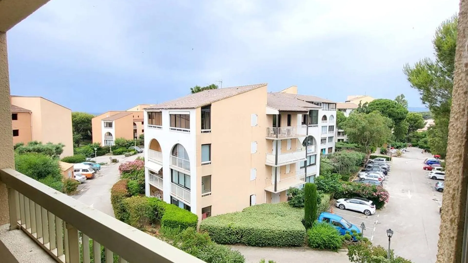 Appartement T2 + Coin Nuit, Parking, Piscine/Tennis, A 200M Plages/Commerces - Fr-1-316-323 Six-Fours-les-Plages